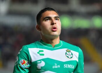 Stephano Carrillo es nuevo jugador del Feyenoord tras su paso por Santos Laguna